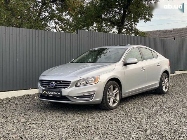 Вольво С60, объемом двигателя 2.5 л и пробегом 284 тыс. км за 9400 $, фото 17 на Automoto.ua