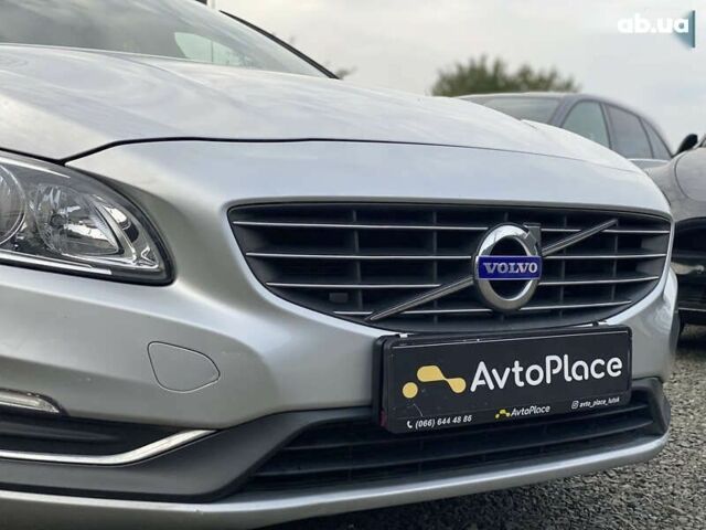 Вольво С60, объемом двигателя 2.5 л и пробегом 284 тыс. км за 9400 $, фото 14 на Automoto.ua