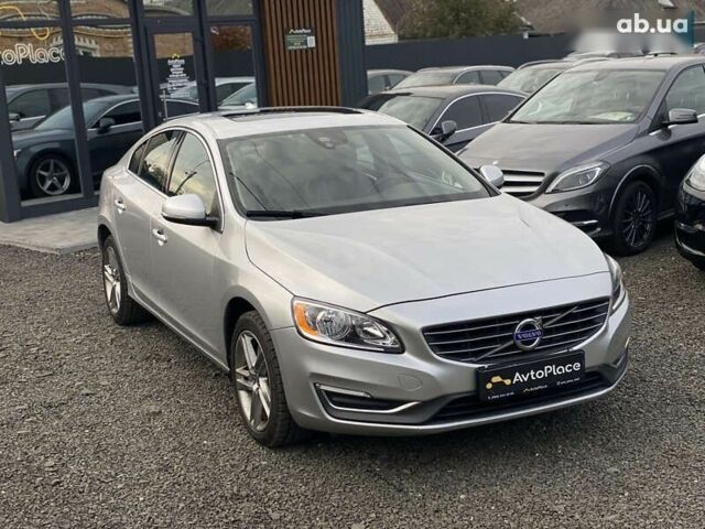 Вольво С60, объемом двигателя 2.5 л и пробегом 284 тыс. км за 9400 $, фото 11 на Automoto.ua