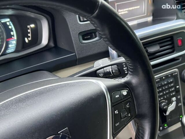 Вольво С60, об'ємом двигуна 2.5 л та пробігом 206 тис. км за 9990 $, фото 19 на Automoto.ua