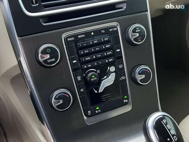 Вольво С60, об'ємом двигуна 2.5 л та пробігом 206 тис. км за 9990 $, фото 23 на Automoto.ua