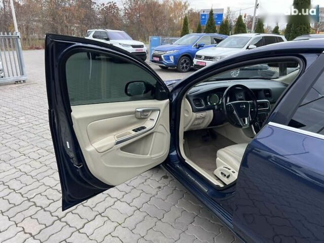 Вольво С60, об'ємом двигуна 2.5 л та пробігом 206 тис. км за 9990 $, фото 11 на Automoto.ua