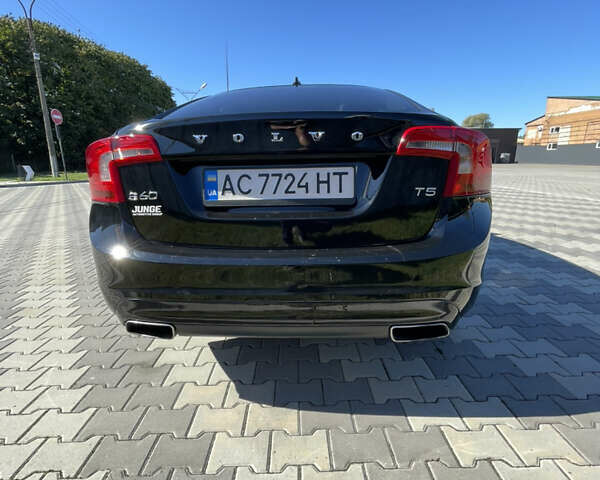 Вольво С60, объемом двигателя 2 л и пробегом 177 тыс. км за 12350 $, фото 2 на Automoto.ua