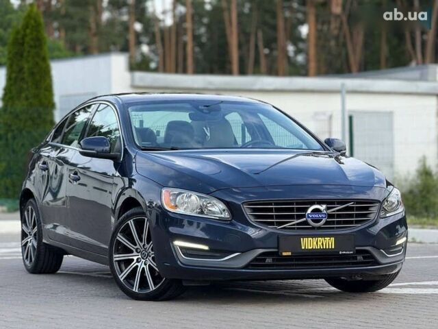 Вольво С60, объемом двигателя 2 л и пробегом 183 тыс. км за 9800 $, фото 5 на Automoto.ua