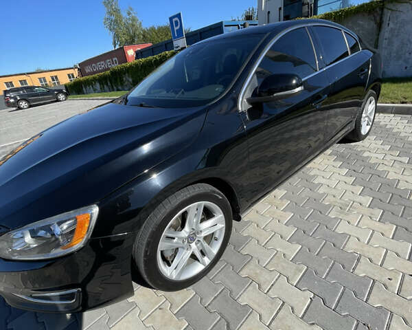 Вольво С60, объемом двигателя 2 л и пробегом 177 тыс. км за 12350 $, фото 4 на Automoto.ua