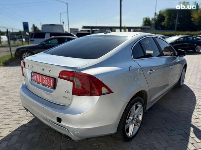 Вольво С60, объемом двигателя 2 л и пробегом 208 тыс. км за 8600 $, фото 3 на Automoto.ua