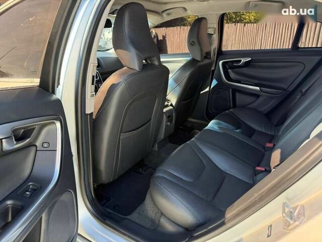 Вольво С60, объемом двигателя 2 л и пробегом 208 тыс. км за 8600 $, фото 12 на Automoto.ua