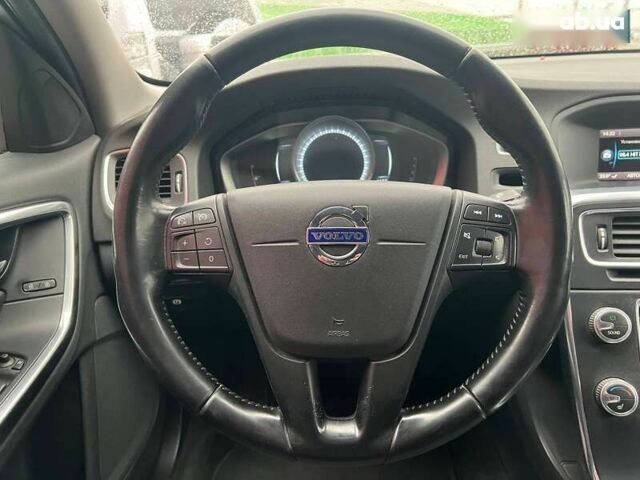 Вольво С60, об'ємом двигуна 2 л та пробігом 215 тис. км за 12690 $, фото 14 на Automoto.ua