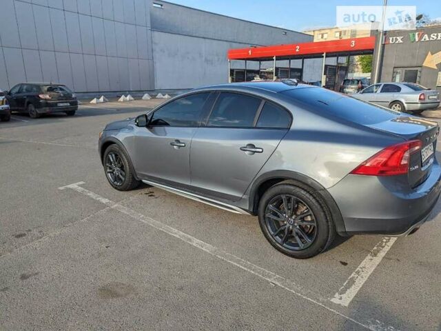 Вольво С60, объемом двигателя 2.5 л и пробегом 91 тыс. км за 13900 $, фото 6 на Automoto.ua
