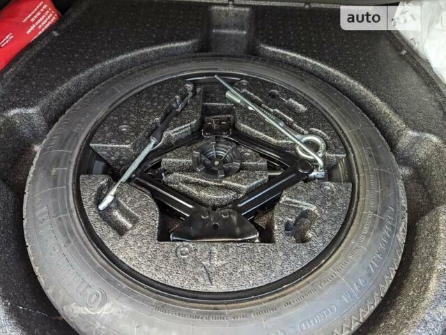 Вольво С60, объемом двигателя 2.5 л и пробегом 91 тыс. км за 13900 $, фото 15 на Automoto.ua