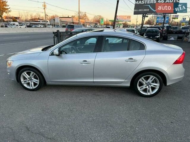 Вольво С60, объемом двигателя 2 л и пробегом 162 тыс. км за 2000 $, фото 6 на Automoto.ua