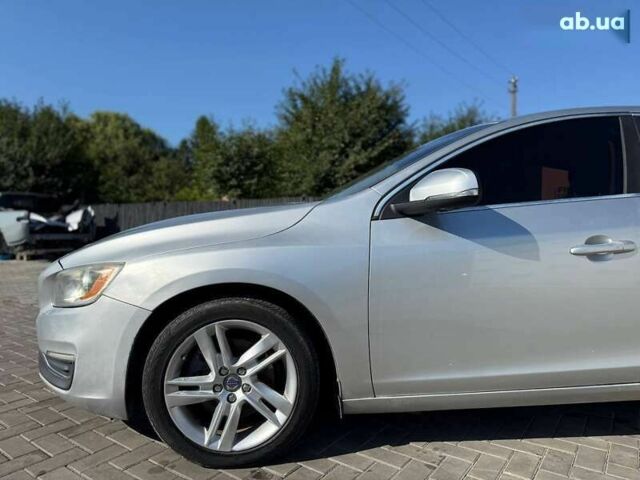 Вольво С60, объемом двигателя 2 л и пробегом 208 тыс. км за 8600 $, фото 8 на Automoto.ua