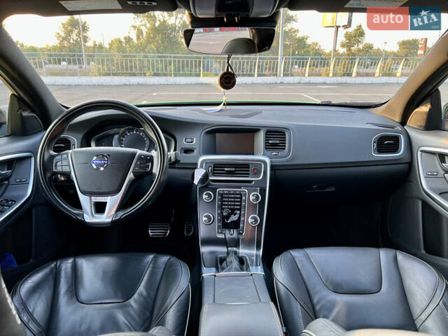 Вольво С60, объемом двигателя 1.97 л и пробегом 121 тыс. км за 22000 $, фото 40 на Automoto.ua