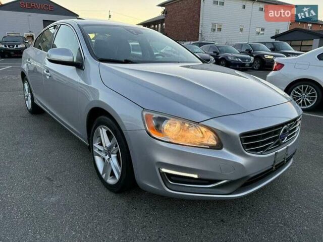 Вольво С60, объемом двигателя 2 л и пробегом 162 тыс. км за 2000 $, фото 16 на Automoto.ua