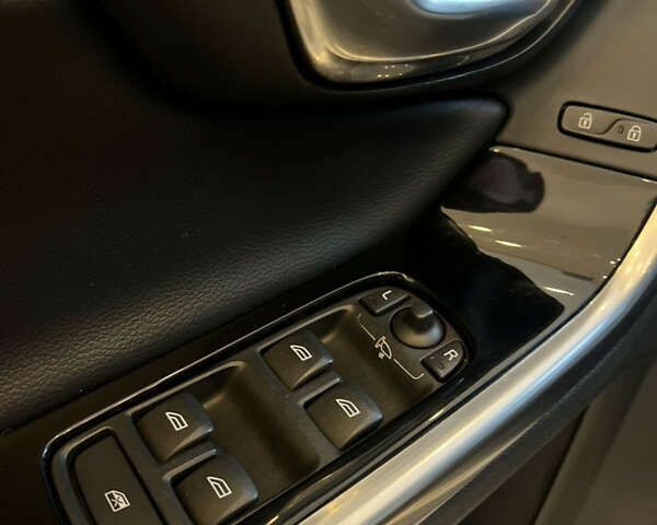 Вольво С60, объемом двигателя 2.5 л и пробегом 181 тыс. км за 15900 $, фото 15 на Automoto.ua