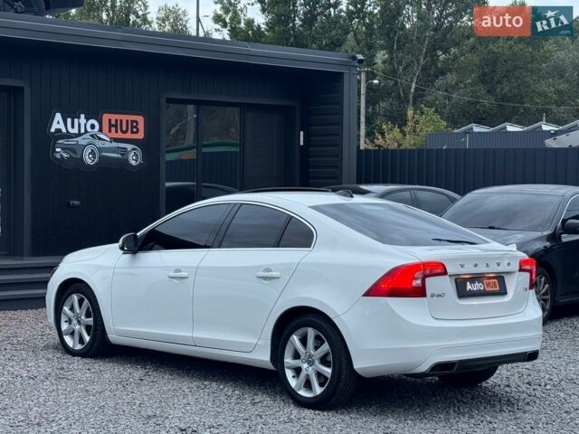 Вольво С60, об'ємом двигуна 2 л та пробігом 262 тис. км за 11000 $, фото 4 на Automoto.ua