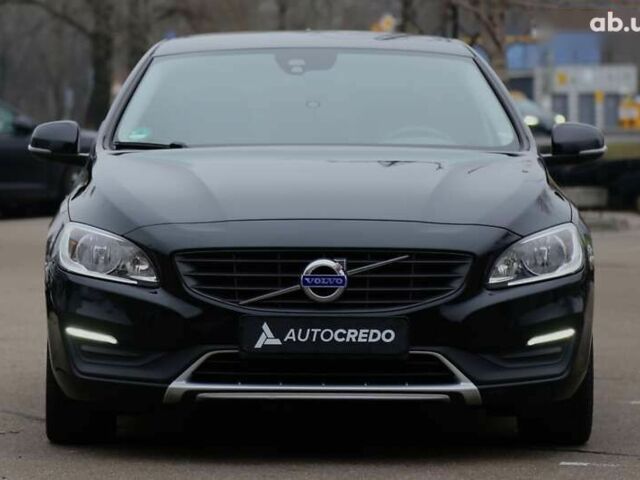 Вольво С60, об'ємом двигуна 2 л та пробігом 217 тис. км за 15500 $, фото 1 на Automoto.ua