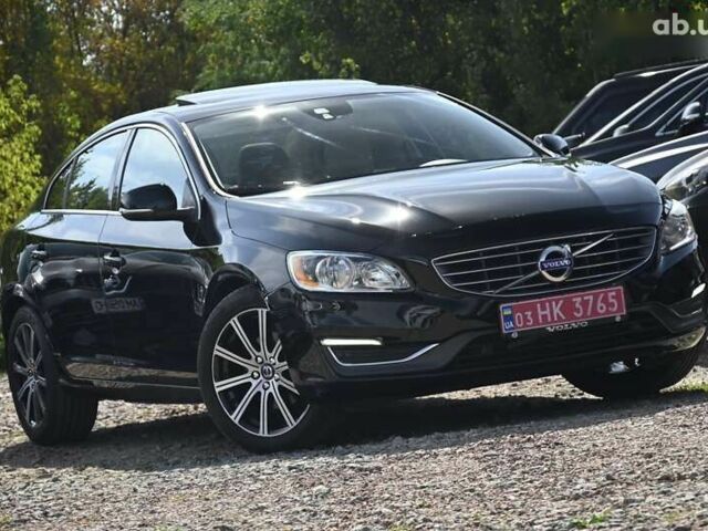 Вольво С60, об'ємом двигуна 2 л та пробігом 190 тис. км за 13350 $, фото 1 на Automoto.ua