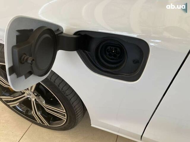 Вольво С60, объемом двигателя 0 л и пробегом 44 тыс. км за 26999 $, фото 18 на Automoto.ua