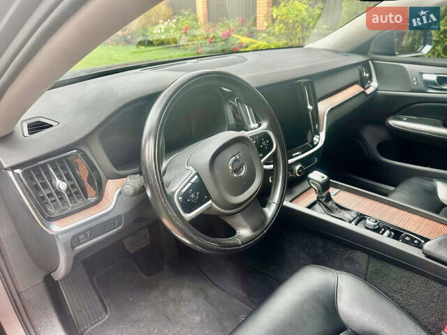 Вольво С60, объемом двигателя 2 л и пробегом 127 тыс. км за 21999 $, фото 10 на Automoto.ua