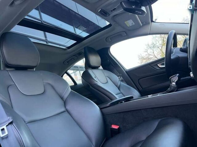 Вольво С60, объемом двигателя 2 л и пробегом 66 тыс. км за 23500 $, фото 9 на Automoto.ua