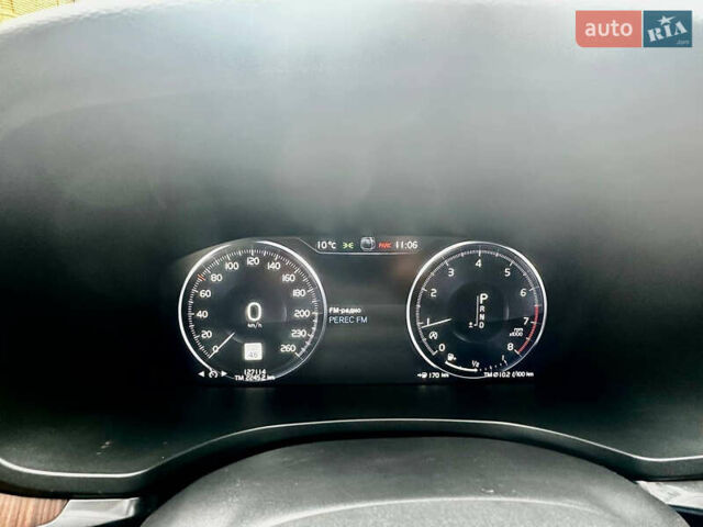 Вольво С60, объемом двигателя 2 л и пробегом 127 тыс. км за 21999 $, фото 13 на Automoto.ua