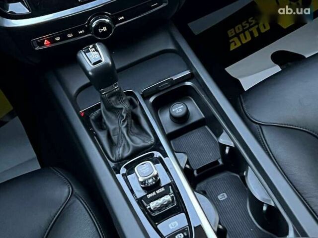 Вольво С60, объемом двигателя 2 л и пробегом 66 тыс. км за 23500 $, фото 18 на Automoto.ua