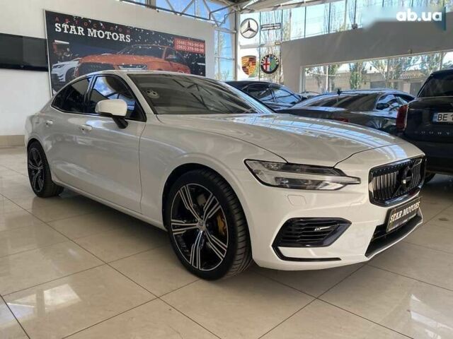 Вольво С60, объемом двигателя 0 л и пробегом 44 тыс. км за 26999 $, фото 8 на Automoto.ua