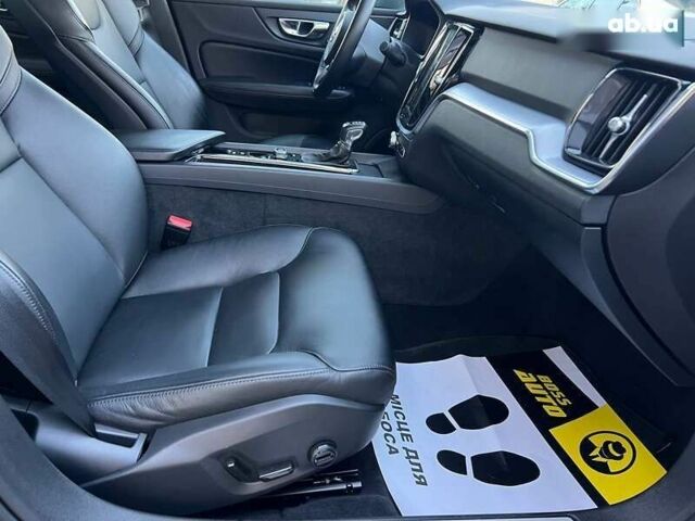 Вольво С60, объемом двигателя 2 л и пробегом 66 тыс. км за 23500 $, фото 8 на Automoto.ua