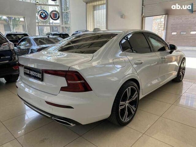 Вольво С60, объемом двигателя 0 л и пробегом 44 тыс. км за 26999 $, фото 11 на Automoto.ua