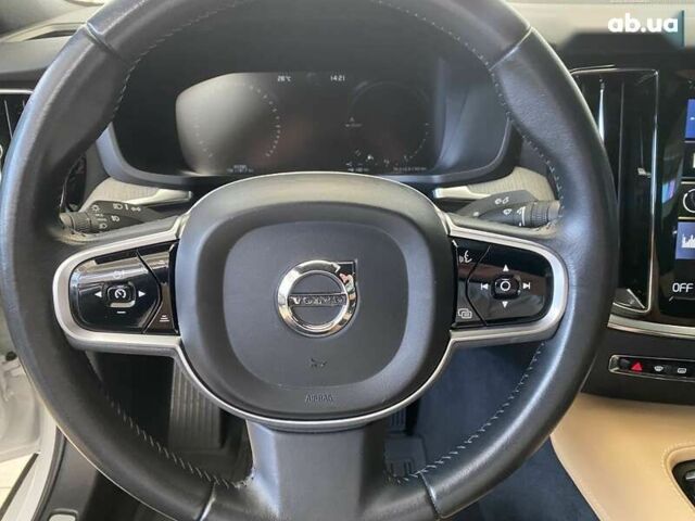 Вольво С60, объемом двигателя 0 л и пробегом 44 тыс. км за 26999 $, фото 22 на Automoto.ua