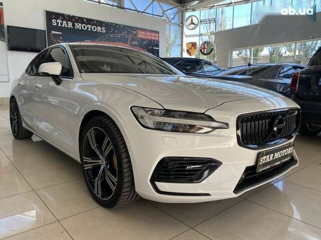 Вольво С60, объемом двигателя 0 л и пробегом 44 тыс. км за 26999 $, фото 7 на Automoto.ua