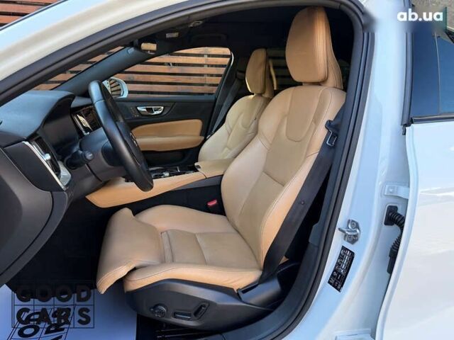 Вольво С60, объемом двигателя 0 л и пробегом 90 тыс. км за 30000 $, фото 20 на Automoto.ua
