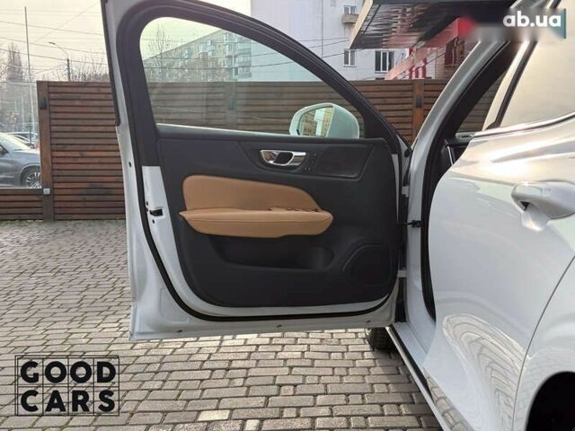 Вольво С60, об'ємом двигуна 0 л та пробігом 98 тис. км за 28000 $, фото 15 на Automoto.ua