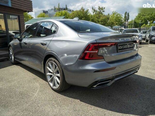 Вольво С60, объемом двигателя 2 л и пробегом 1 тыс. км за 27100 $, фото 14 на Automoto.ua