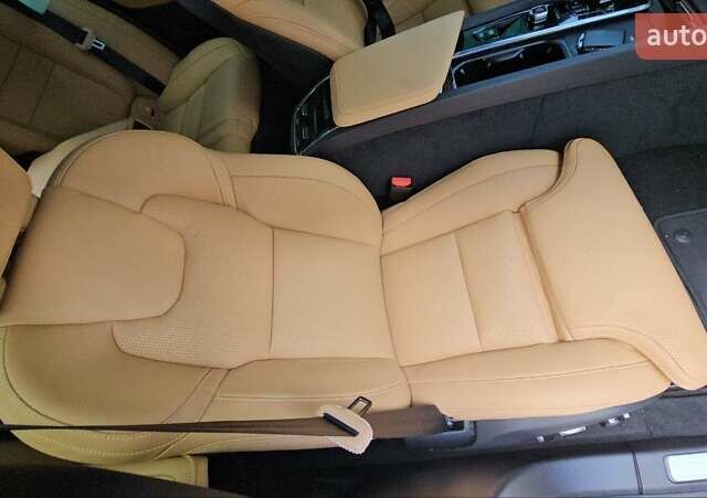 Вольво С60, объемом двигателя 1.97 л и пробегом 8 тыс. км за 16800 $, фото 18 на Automoto.ua