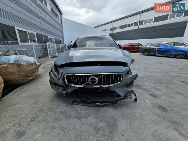 Вольво С60, объемом двигателя 1.97 л и пробегом 8 тыс. км за 16800 $, фото 8 на Automoto.ua