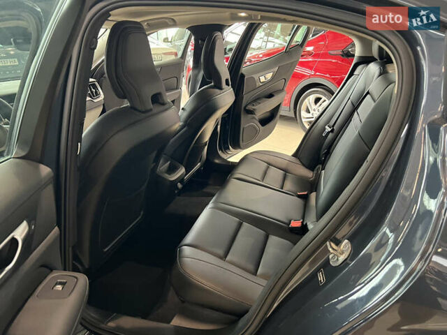 Вольво С60, объемом двигателя 2 л и пробегом 24 тыс. км за 28800 $, фото 13 на Automoto.ua