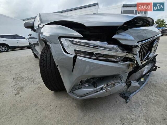 Вольво С60, объемом двигателя 1.97 л и пробегом 8 тыс. км за 16800 $, фото 29 на Automoto.ua