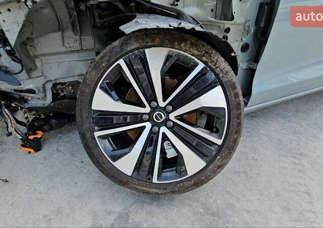 Вольво С60, объемом двигателя 1.97 л и пробегом 8 тыс. км за 16800 $, фото 65 на Automoto.ua