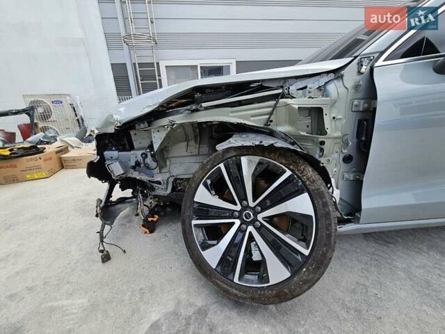 Вольво С60, объемом двигателя 1.97 л и пробегом 8 тыс. км за 16800 $, фото 26 на Automoto.ua