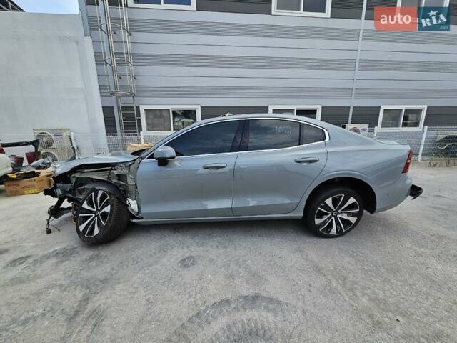 Вольво С60, объемом двигателя 1.97 л и пробегом 8 тыс. км за 16800 $, фото 9 на Automoto.ua