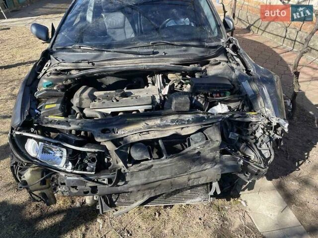 Сірий Вольво С60, об'ємом двигуна 2.44 л та пробігом 320 тис. км за 1500 $, фото 5 на Automoto.ua