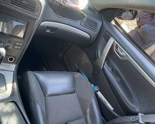 Сірий Вольво С60, об'ємом двигуна 2.44 л та пробігом 320 тис. км за 1500 $, фото 8 на Automoto.ua