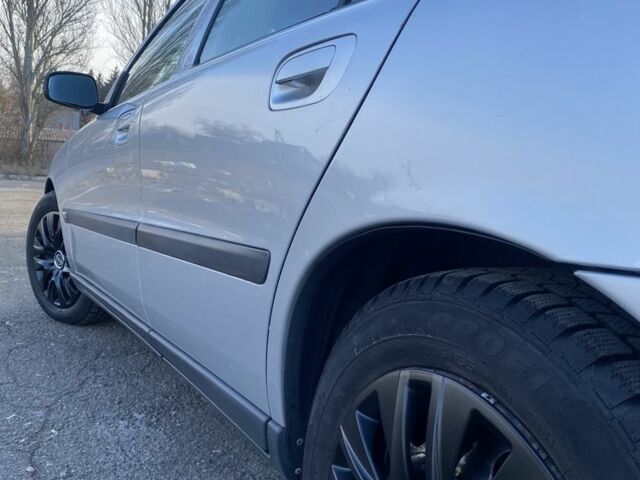 Серый Вольво С60, объемом двигателя 2.4 л и пробегом 340 тыс. км за 2700 $, фото 10 на Automoto.ua