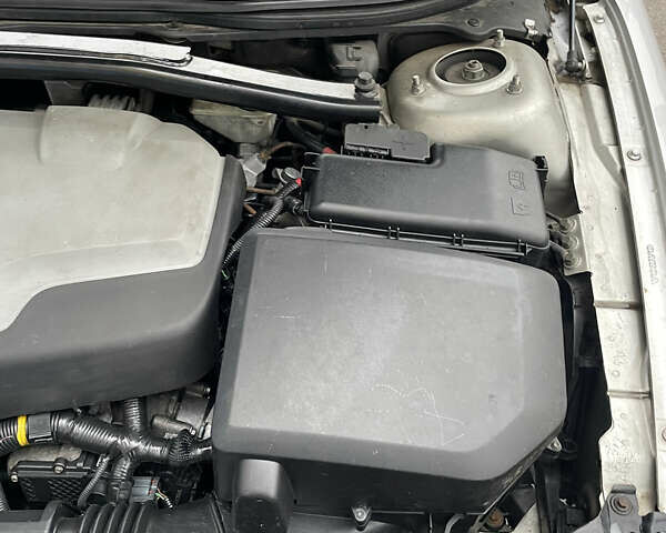 Вольво С60 2006 у Києві на Automoto.ua Сірий Вольво С60, об'ємом двигуна 2.4 л та пробігом 229 тис. км за 9800 $, фото 15 на Automoto.ua