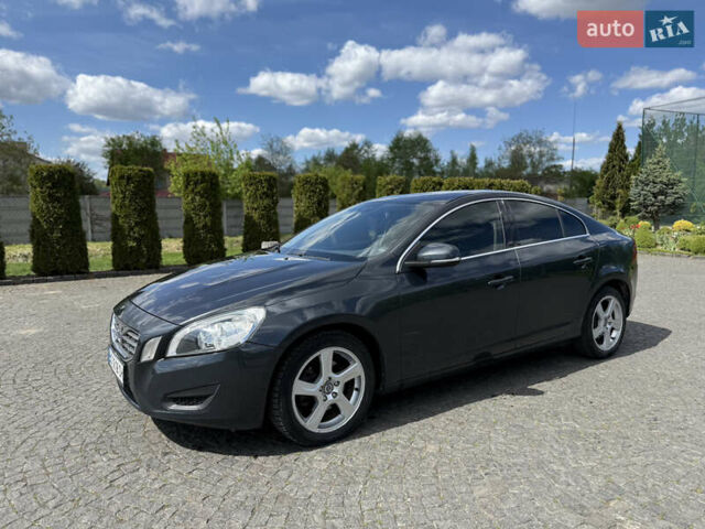 Сірий Вольво С60, об'ємом двигуна 1.98 л та пробігом 218 тис. км за 11200 $, фото 3 на Automoto.ua