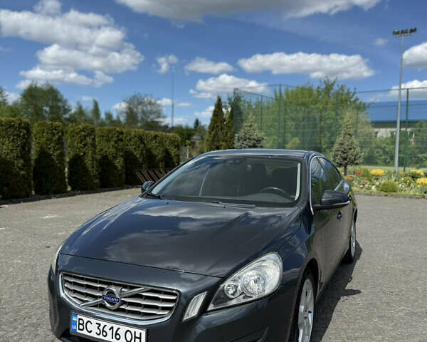 Сірий Вольво С60, об'ємом двигуна 1.98 л та пробігом 218 тис. км за 11200 $, фото 1 на Automoto.ua