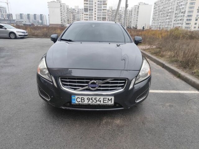 Сірий Вольво С60, об'ємом двигуна 2.5 л та пробігом 151 тис. км за 9400 $, фото 7 на Automoto.ua