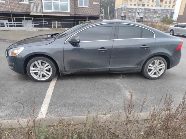 Сірий Вольво С60, об'ємом двигуна 2.5 л та пробігом 151 тис. км за 9400 $, фото 5 на Automoto.ua